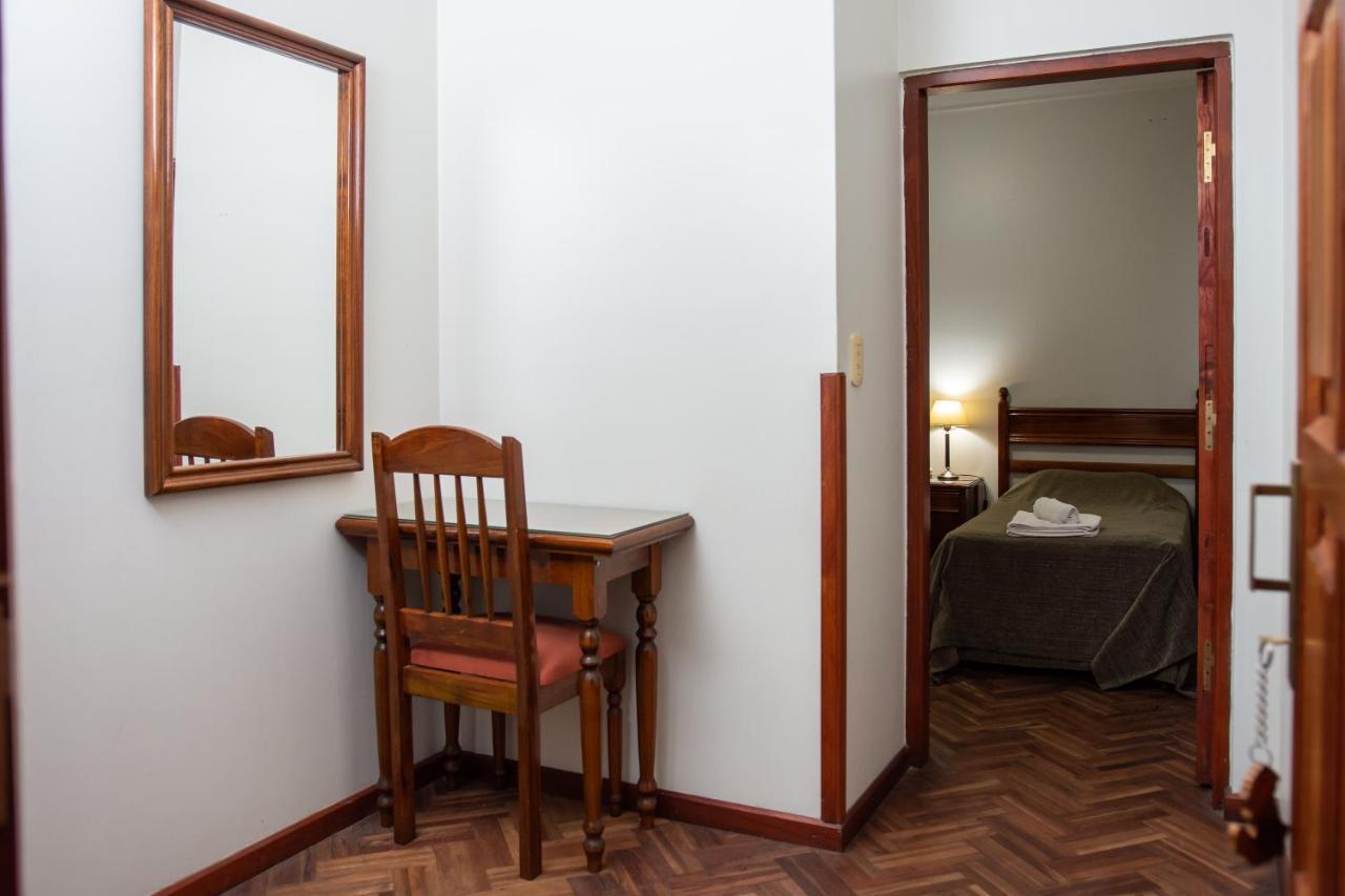 Catalina Hotel San Pedro De Jujuy מראה חיצוני תמונה